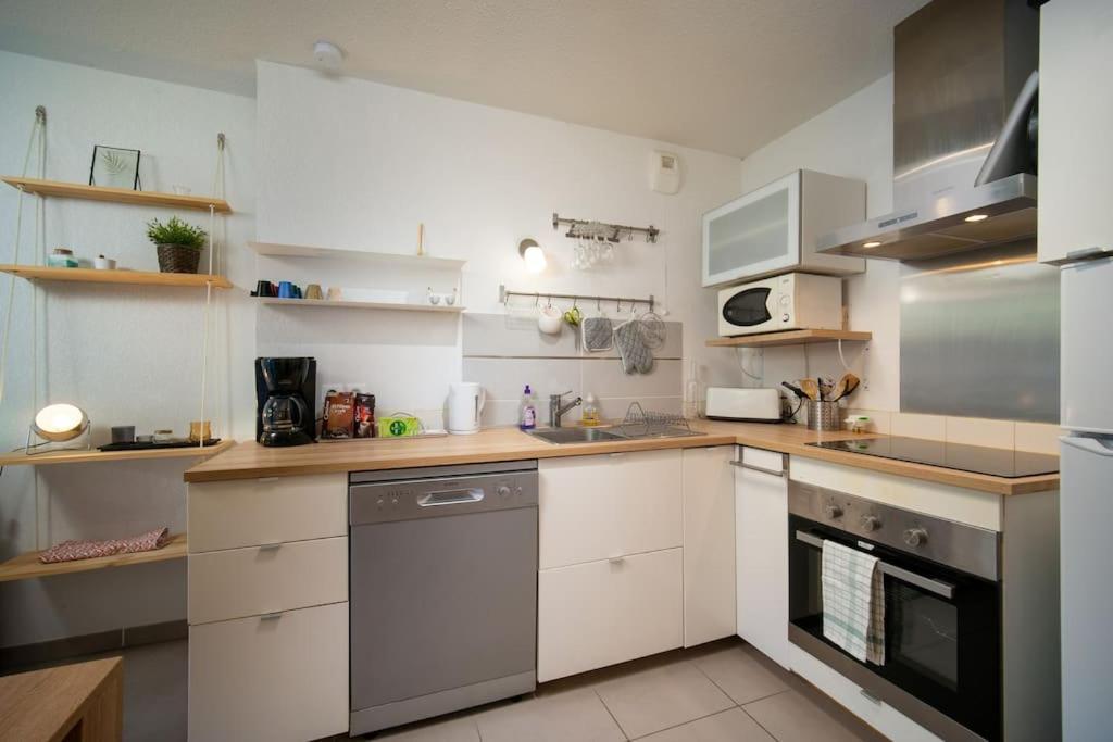 Fully Equipped Apartment With Terrace Sleeps 4 Marseille Eksteriør billede